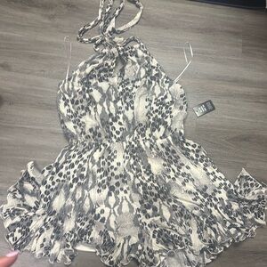 Express halter neck romper. Size large.
